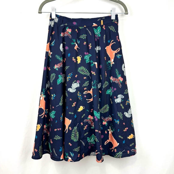 Modcloth Dresses & Skirts - MODCLOTH Sz S Flare Navy Midi Skirt Squirrel Deer Forest Animals Print w/Pockets